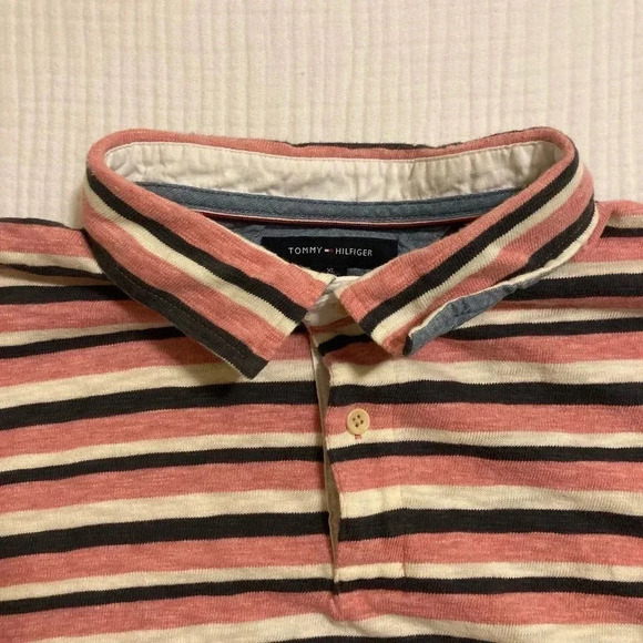Men's Tommy Hilfiger Short Sleeve Polo shirt XL Custom Fit Pink/Blue Striped - Picture 3 of 9